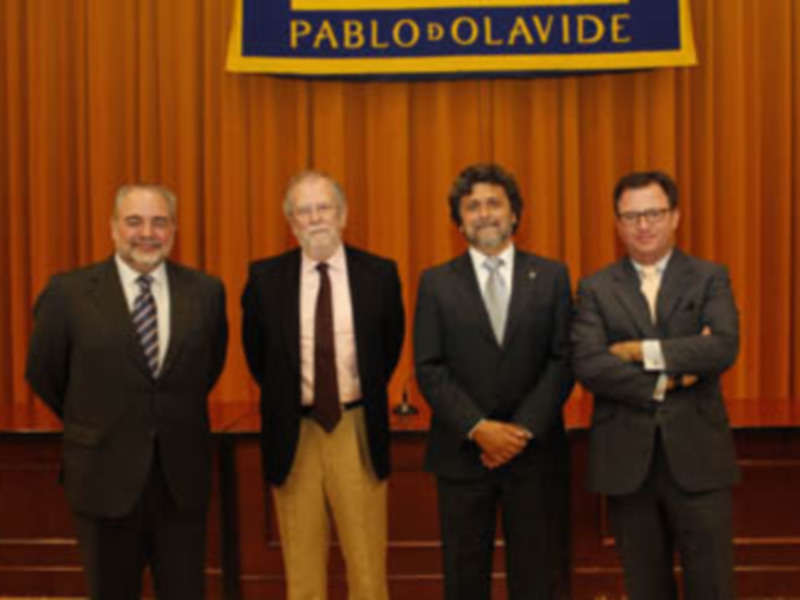 Andrés Rodríguez Benot toma posesión como decano de la Facultad de Derecho de la UPO y Ramón Valle Cabrera como director del Departamento de Organización de Empresas y Marketing