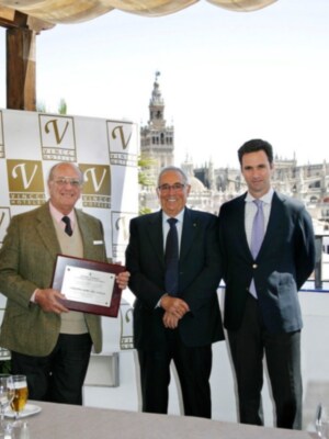 Vincci entrega su IX premio Taurino Al detalle para el recuerdo a la ganadería Núñez del Cuvillo