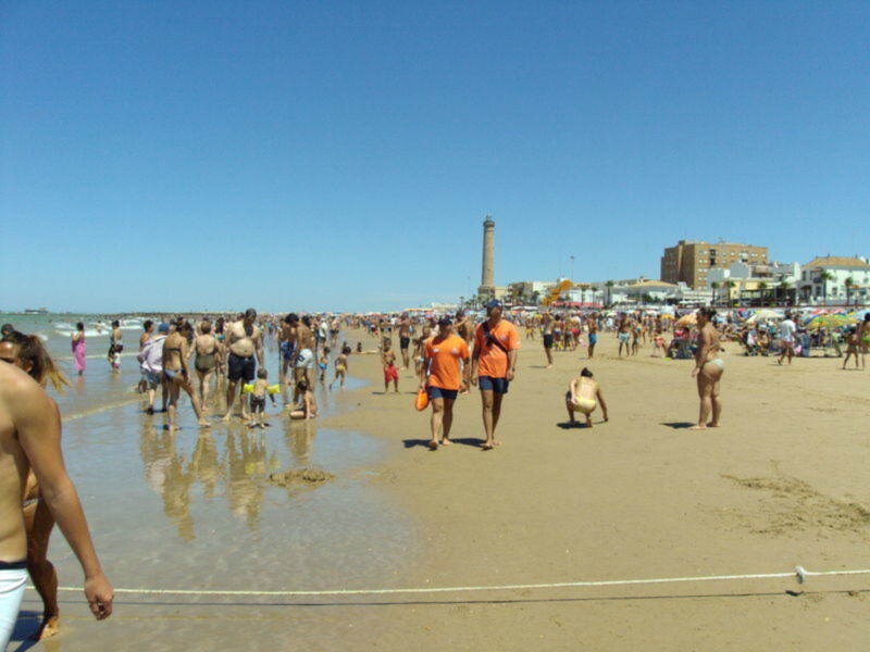 La playa de Regla contará este verano con red wi-fi(Chipiona)
