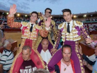 La duquesa de Alba reanuda su vida en Sevilla tras la luna de miel