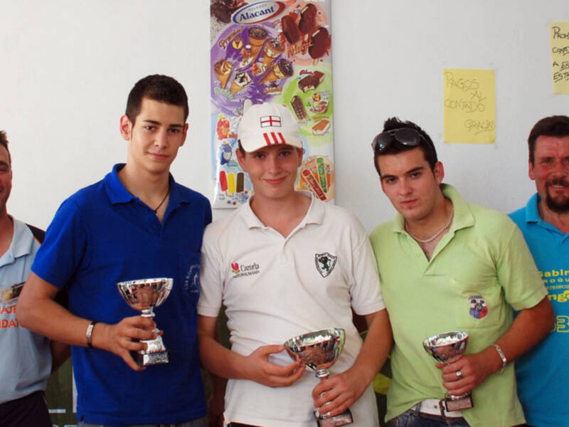Jaime Martínez Caracoles gana en Villanueva del arzobispo su primer torneo de 1ª categoría.    