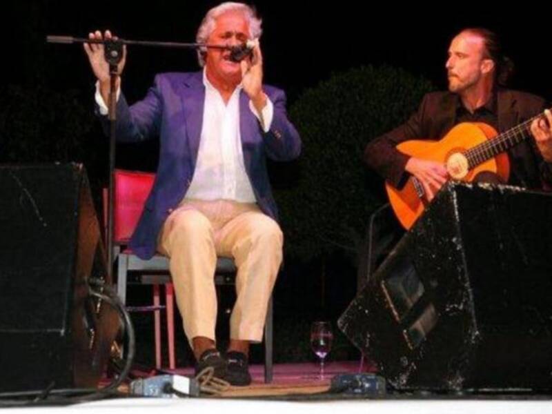 Los del Río, Chiquetete y Hugo Salazar muestran su cara más solidaria jugando al golf en Islantilla
