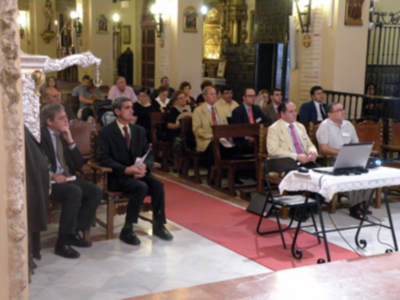 El sacerdote fray Antonio Larios Ramos (Dominico) exalto, a las Hermandades del Dulce Nombre de Jesús e inauguro el congreso en Alcalá del Río (Sevilla) 