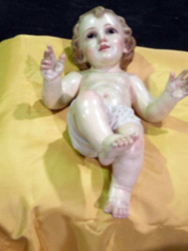 La entronización del Niño Jesús en la carroza del Nacimiento