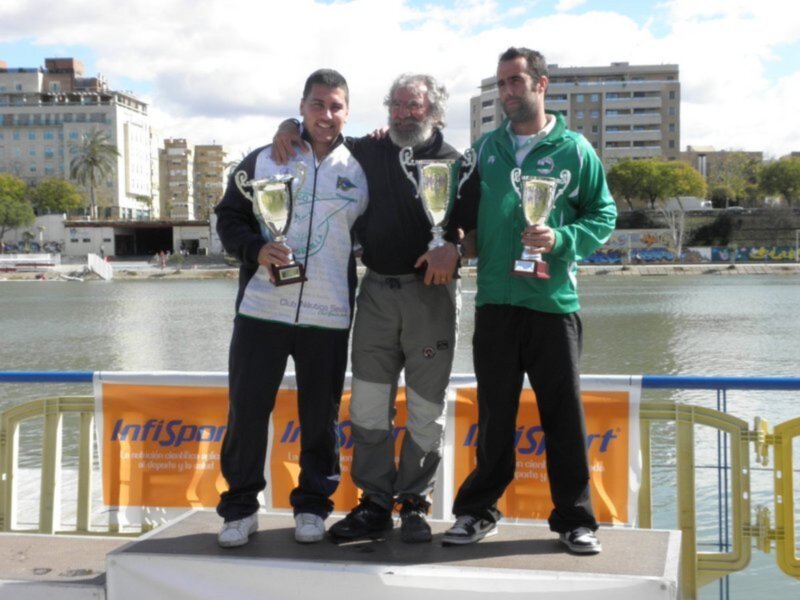 El Club Piragüismo Triana, campeón de Andalucía de invierno de veteranos
