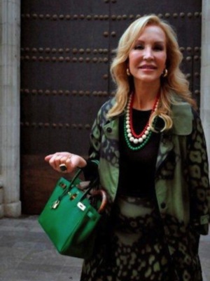 Carmen Lomana en la Semana Santa sevillana