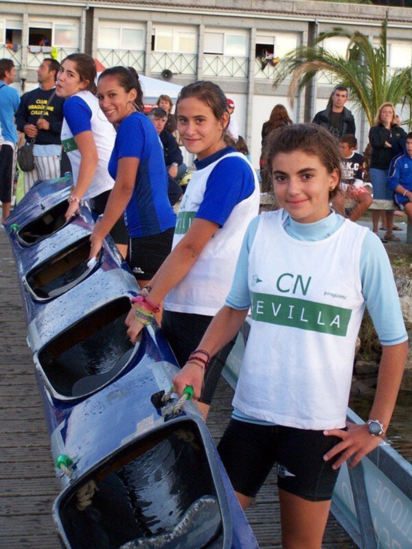 Recital del Club Náutico Sevilla en el Campeonato de Andalucía de barcos de equipo de piragüismo