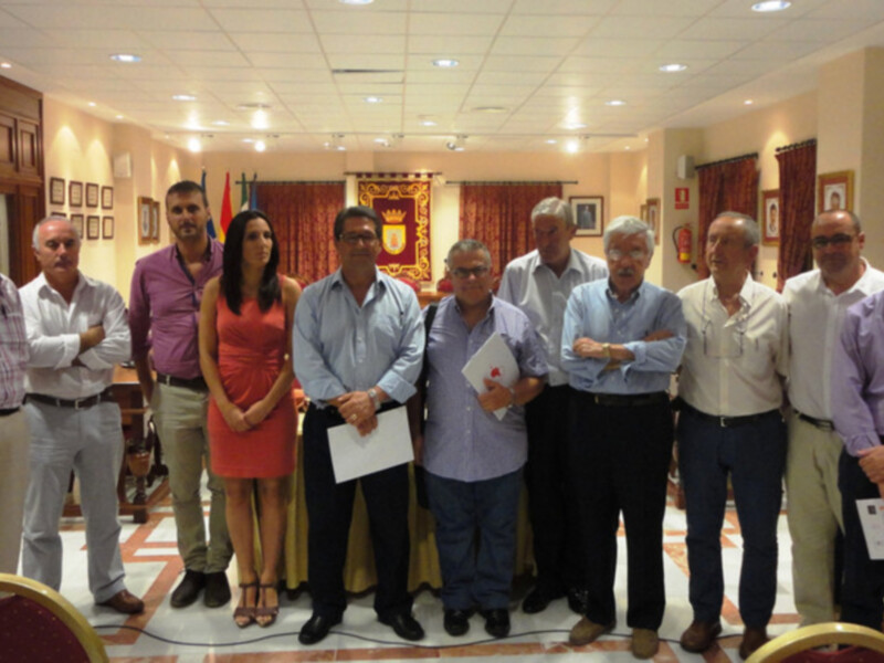 El Ciclo Viernes Culturales reconoce la labor de la prensa local y el Cronista de la Villa(Chipiona)