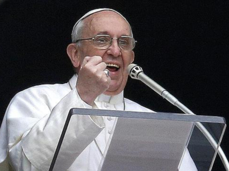 EL PAPA DE LA REFUNDACIÓN