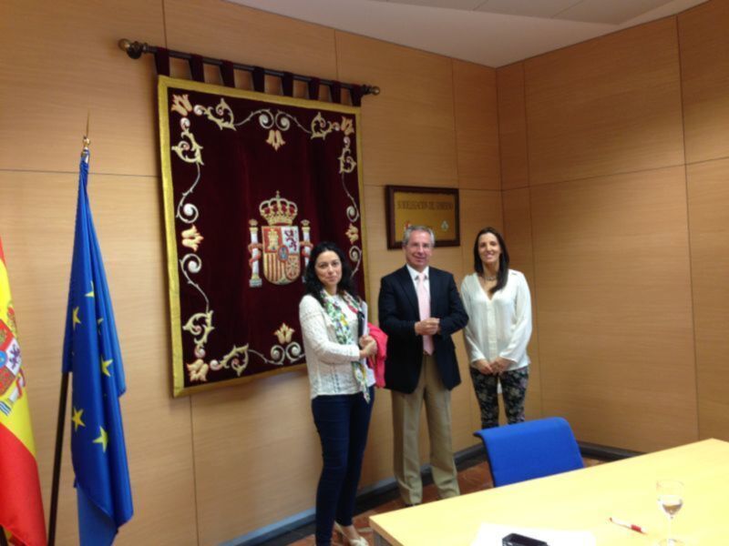 Isabel Jurado ultima con el Subdelegado del Gobierno el protocolo en casos de violencia de género(Chipiona)