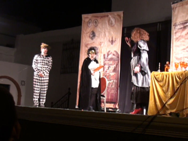 La obra de teatro La Criada Amorosa llenó ayer el Patio San Luís(Chipiona)