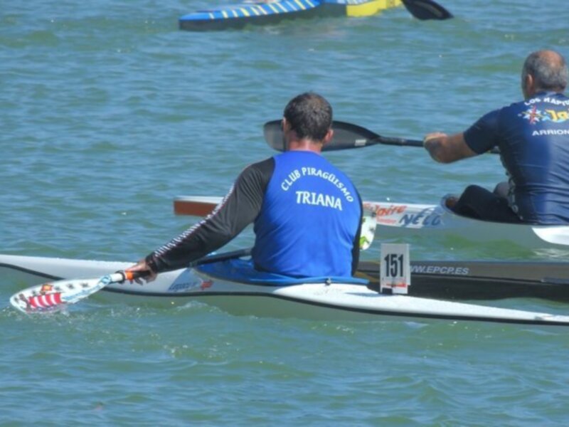 Título nacional en pista para el Club Piragüismo Triana en Trasona