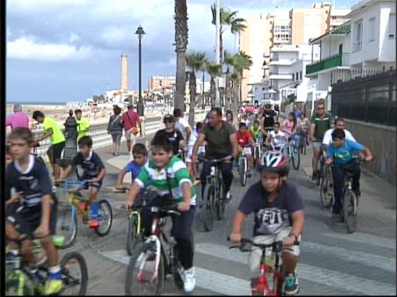 El 12 de octubre se celebra el Día de la Bicicleta 2014 incluido en el programa especial de deporte en familia(Chipiona) 