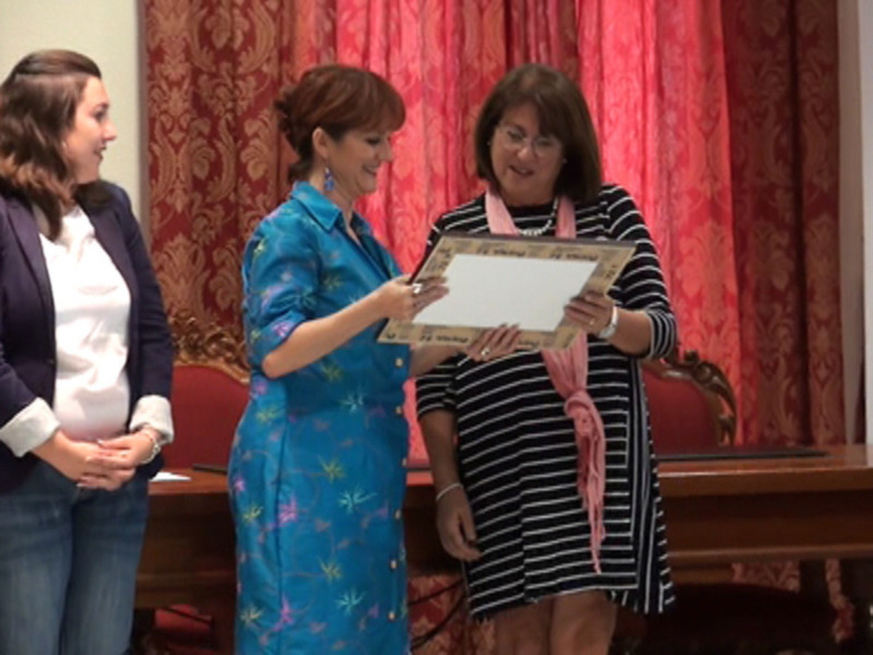 Davinia Valdés afirma en la inauguración del curso escolar 2014-2015 que la educación es labor de todos(Chipiona) 