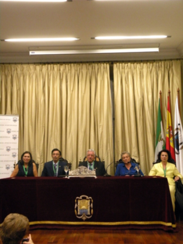 Sevilla. Inauguración e iniciación de los cursos de temas sevillanos en el ateneo hispalense