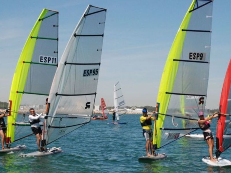 Doble corona para el Náutico Sevilla en la Copa de España de windsurf