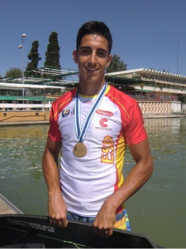 Tridente del Club Náutico Sevilla en el Mundial sub23 y júnior de piragüismo