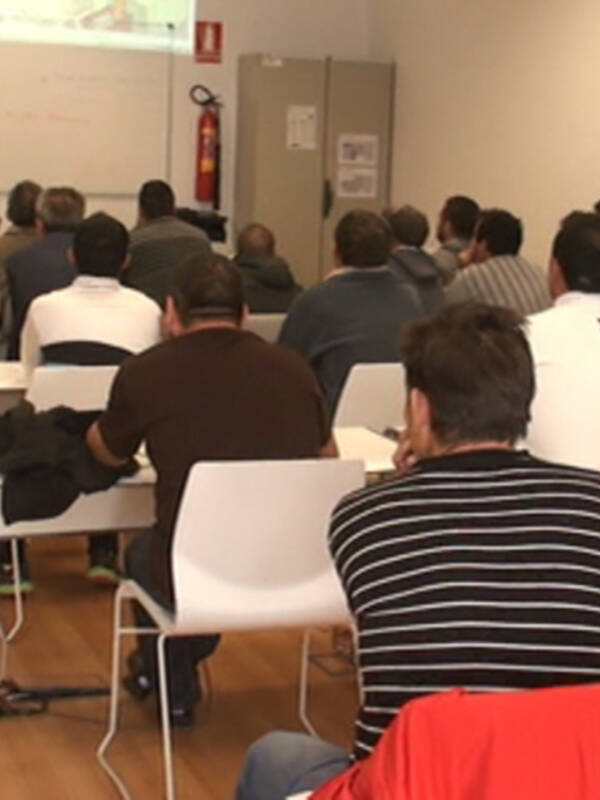 25 alumnos se forman en un curso de prevención de riesgos laborales para profesionales de la construcción(Chipiona)