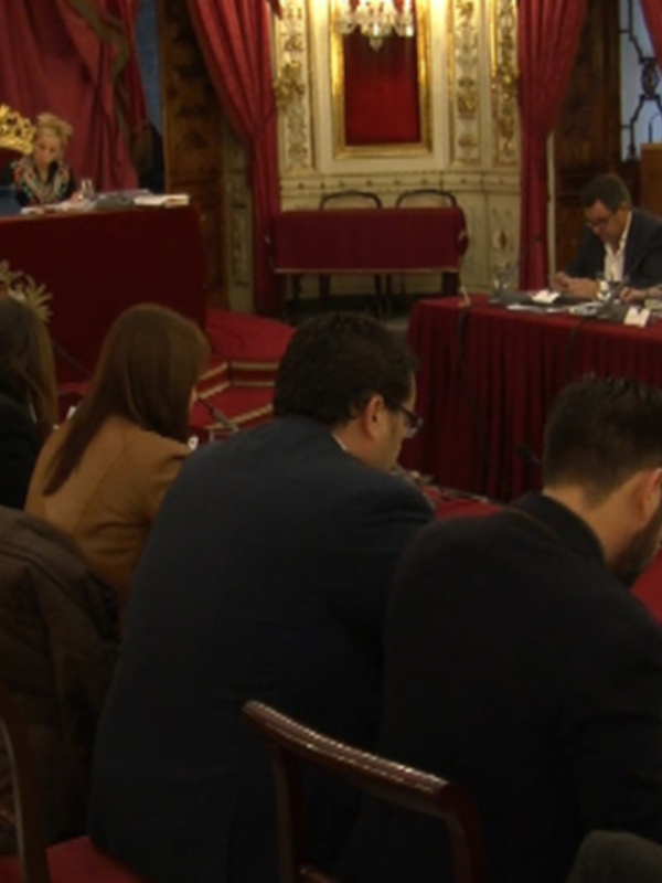 Diputación contrata la prestación del servicio de ayuda a domicilio en Chipiona y otros 28 municipios 