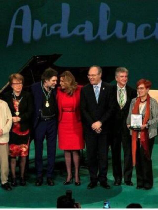 TODOS LOS PREMIADOS POR LA  JUNTA EN EL DIA DE ANDALUCIA 