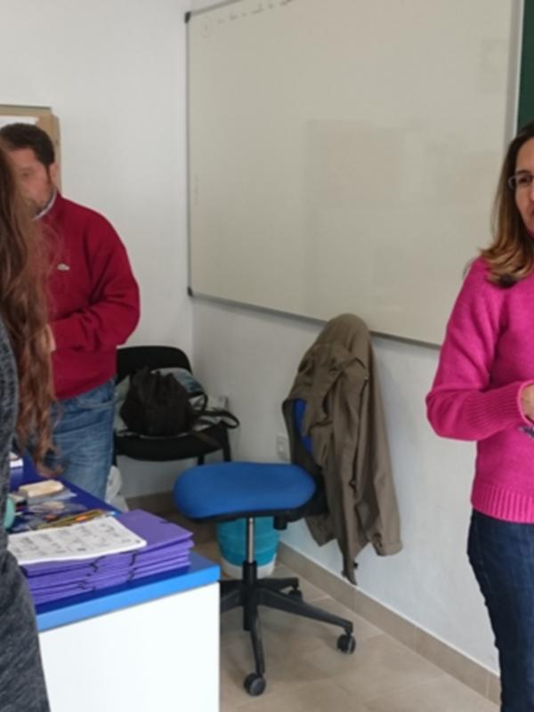 15 desempleados inician un curso de inglés básico comercial promovido por el Ayuntamiento de Chipiona 