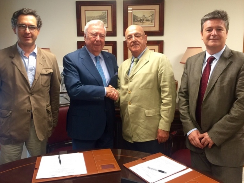 Fundación Caja Rural del Sur respalda a los regantes de Feragua en sus actividades