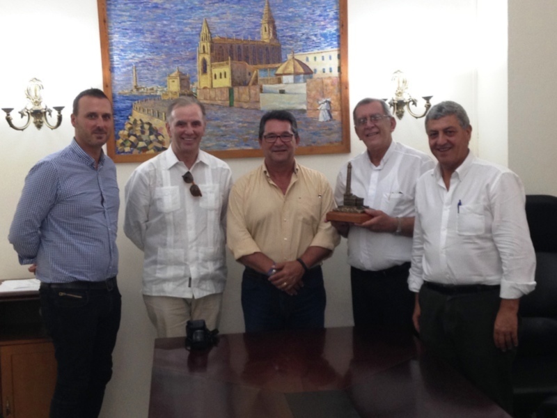 El Rector del Santuario de Regla de Cuba visita Chipiona para estrechar lazos de hermandad