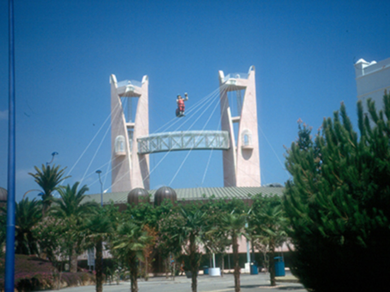 Pabellones y edificios de la Exposición Universal  (1992) existentes en 2016 en la calle José de Gálvez.