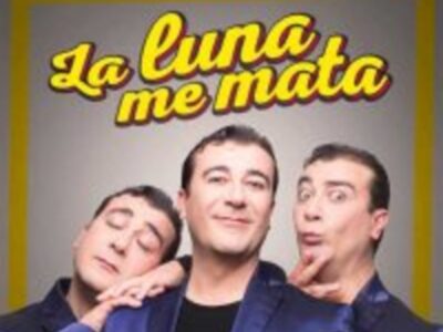 En el bar “La Luna me Mata” se reúne la fauna más variopinta de la movida de los ochenta.