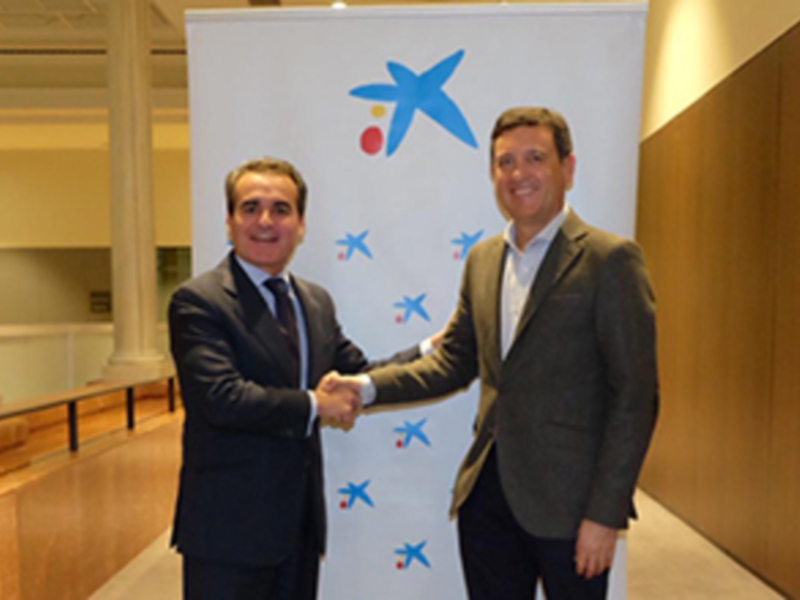 El pasado 29 de Noviembre, ha tenido lugar el acto de la firma del Convenio de Patrocinio entre CAIXABANK y el TEATRO DE LA MAESTRANZA correspondiente