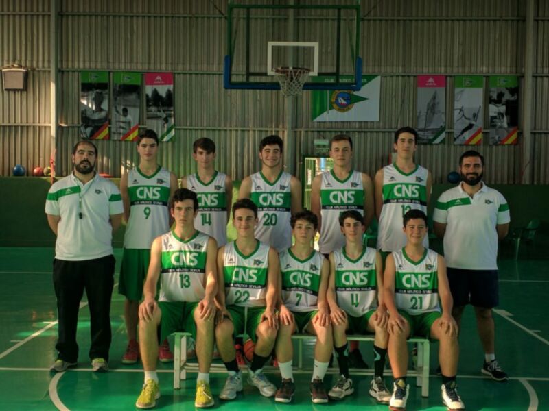 Turno para el júnior masculino del Club Náutico en el Campeonato de Andalucía de baloncesto