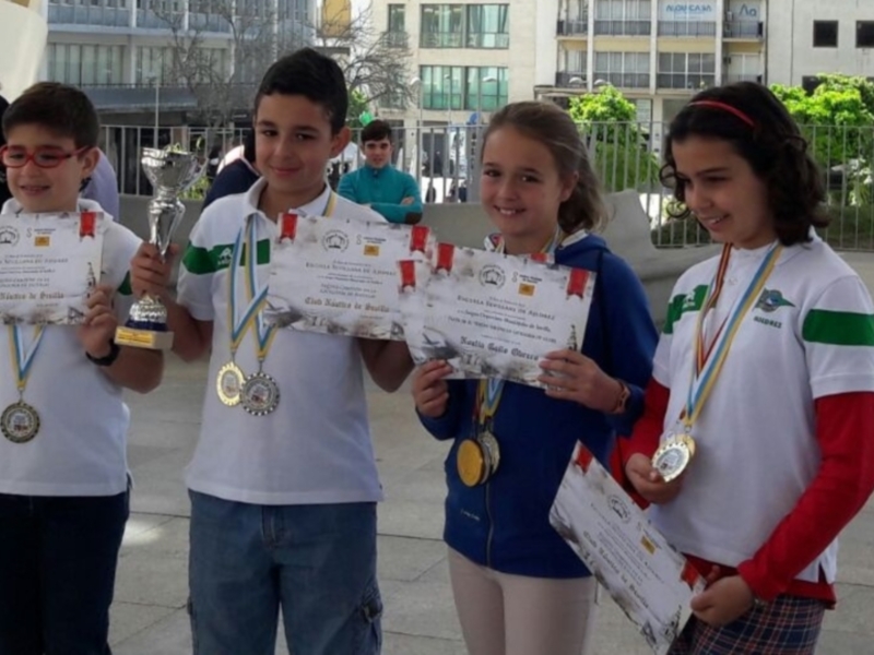 La Escuela de ajedrez del Club Náutico Sevilla triunfa a nivel local y regional