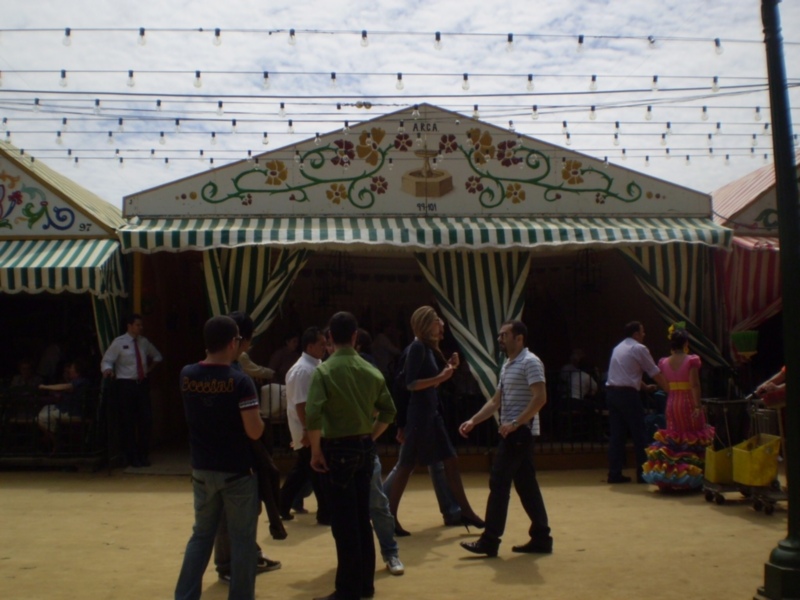 18 casetas públicas en el recinto ferial de Los Remedios, Sevilla