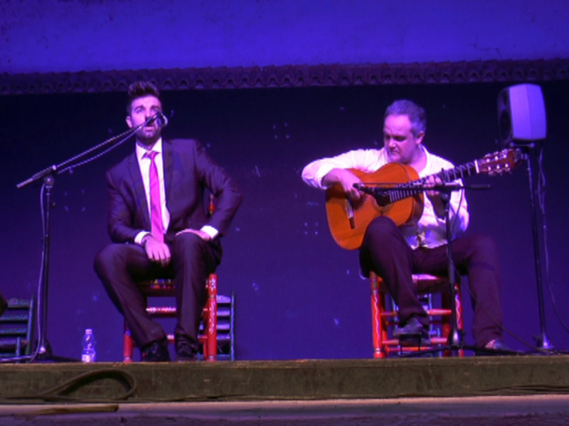 Tres cantaores en la final de este sábado del Concurso de fandangos de la Peña José Mercé