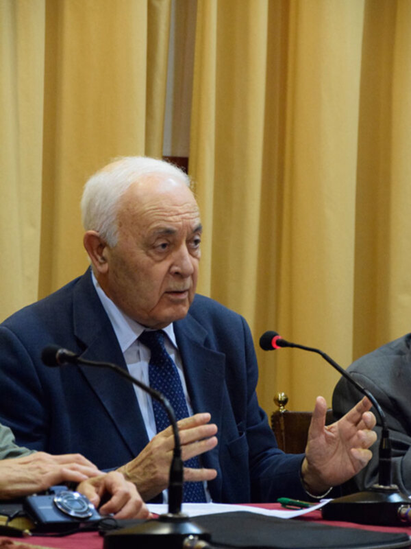 Conferencia un reto y una Esperanza por Ignacio Montaño Jiménez.