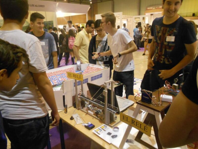 La Sociedad Andaluza para la Divulgación de la Ciencia SADC, se lleva el Premio al Mérito en la Educaci´ón de la Junta