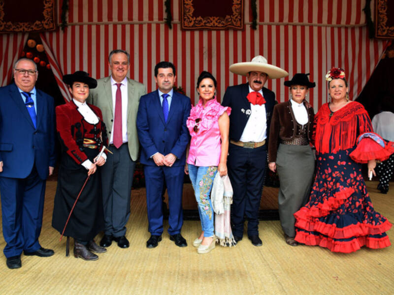 Los charro del Pedregal en la Feria de Sevilla.