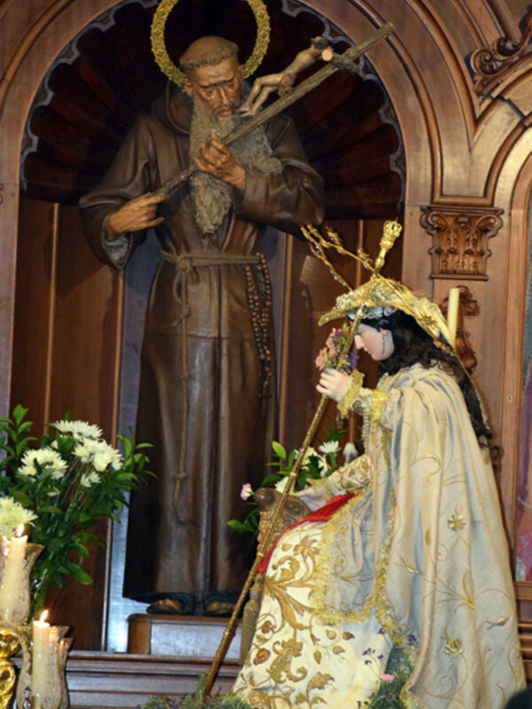 Traslado y rosario vespertino de la Divina Pastora de Las Almas Coronada de Sevilla.