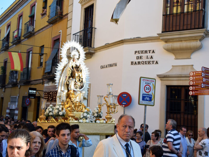 Procesión fluvial del Carmen de Calatrava del barrio de la Alameda.