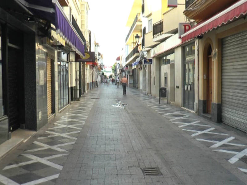Rafal Naval anuncia que la próxima semana comienzan las obras del primer tramo de la reurbanización de la calle Isaac Peral