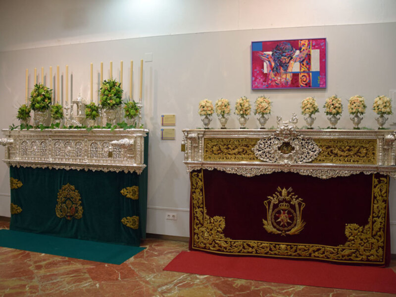 La pintura y el arte floral se dan la mano en el Mercantil de Sevilla.