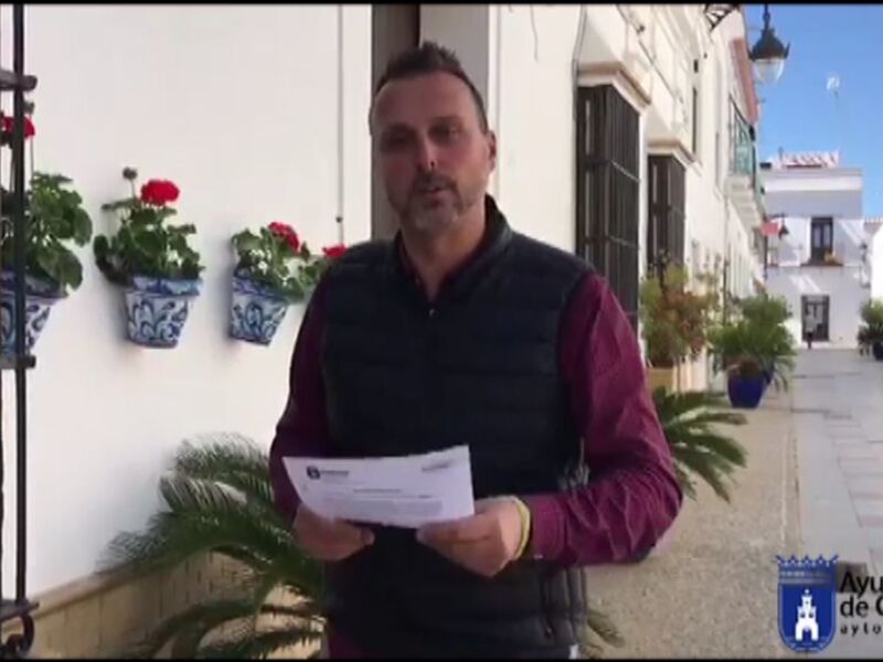 Javier Díaz denuncia que Unidos por Chipiona ha plantado geranios en la calle de las flores sin autorización con la plantación prevista