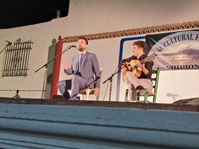 José Antonio Romero ‘El Perrito’ brillante ganador del Concurso de fandangos de la Peña Flamenca José Mercé