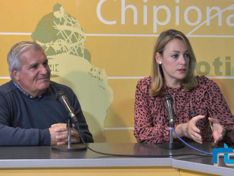 María Naval anuncia que el Ayuntamiento de Chipiona va a firmar un convenio con Acitur para el desarrollo del Centro Comercial Abierto