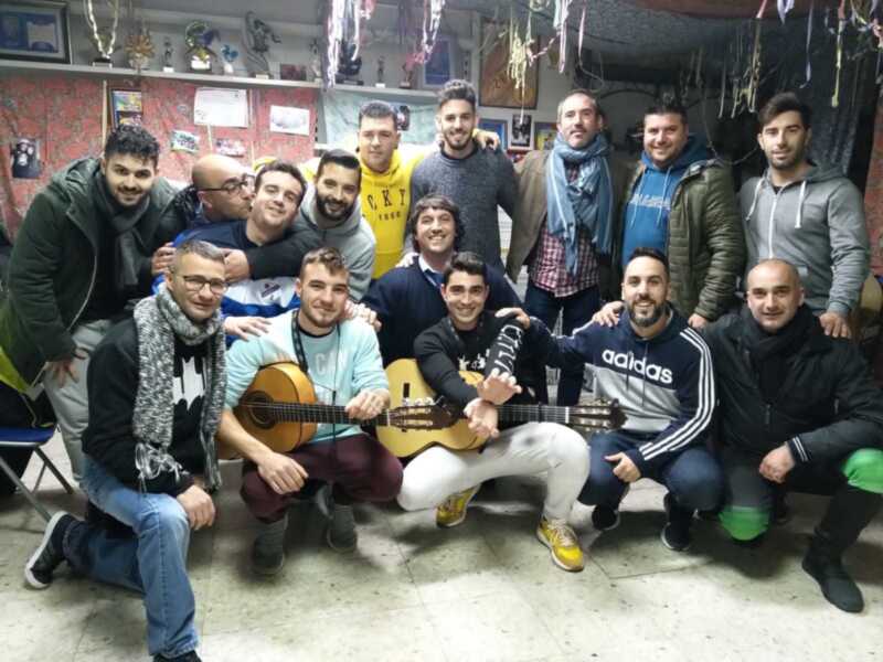 La chirigota del ‘Kiski’ se estrena esta noche en el Falla