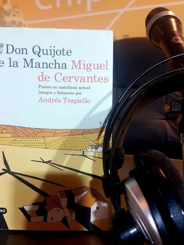 Cultura convierte a la radiotelevisión municipal en el canal para que la ciudadanía chipionera celebre el Día del Libro