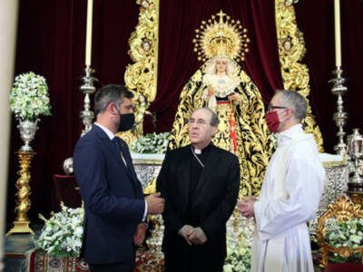 El Obispo hispalense Juan José Ajenjo Pelegrina presidió el acto de Aniversario de la Coronación de la Virgen de los Dolores Ilipense