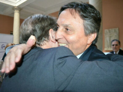 Los lotes de producto de la empresa de Paco Salas S.A., a través del Ateneo al comedor del Pumarejo entre otros