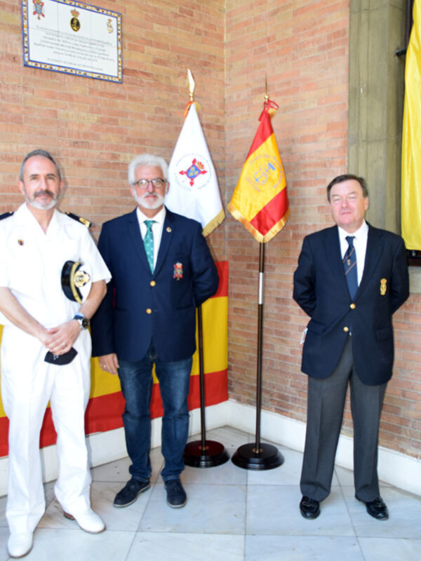 Homenaje a los caídos de la Armada Española en 1898 en Sevilla