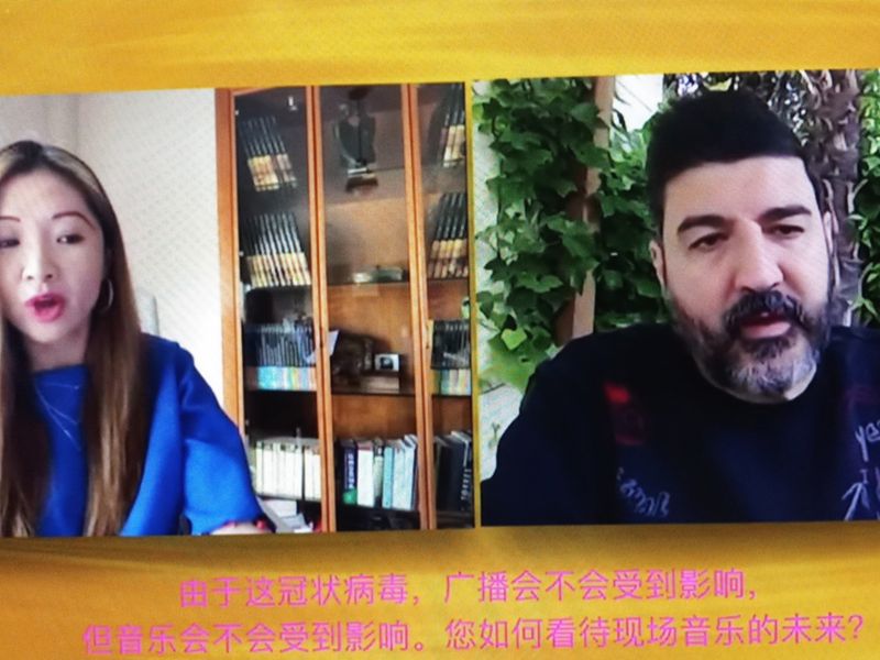 Tony Aguilar entrevistado por Veline Ong